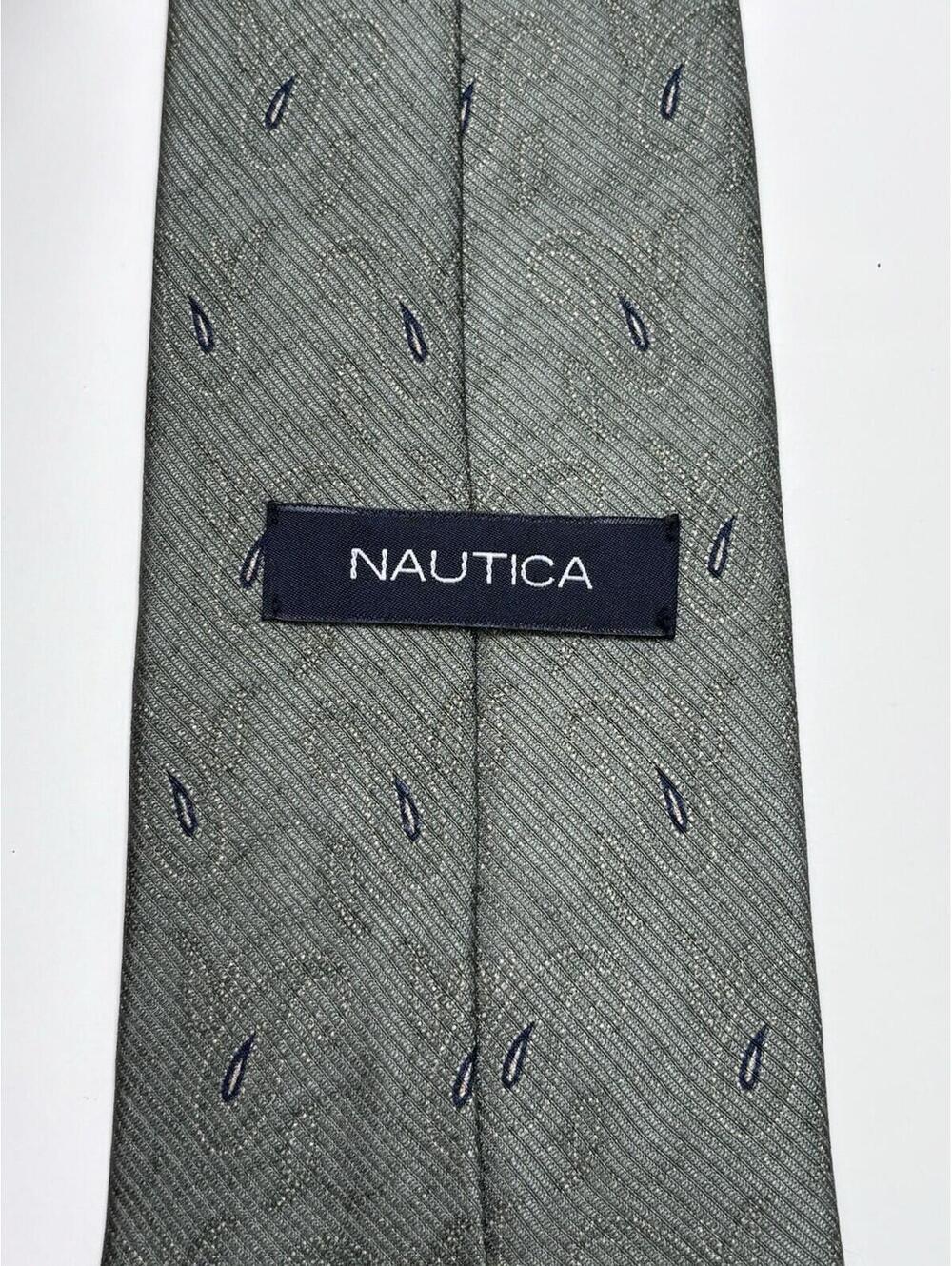 Nautica 100% Silk Tie In Sage‎ Green Paisley - Picture 3 of 3